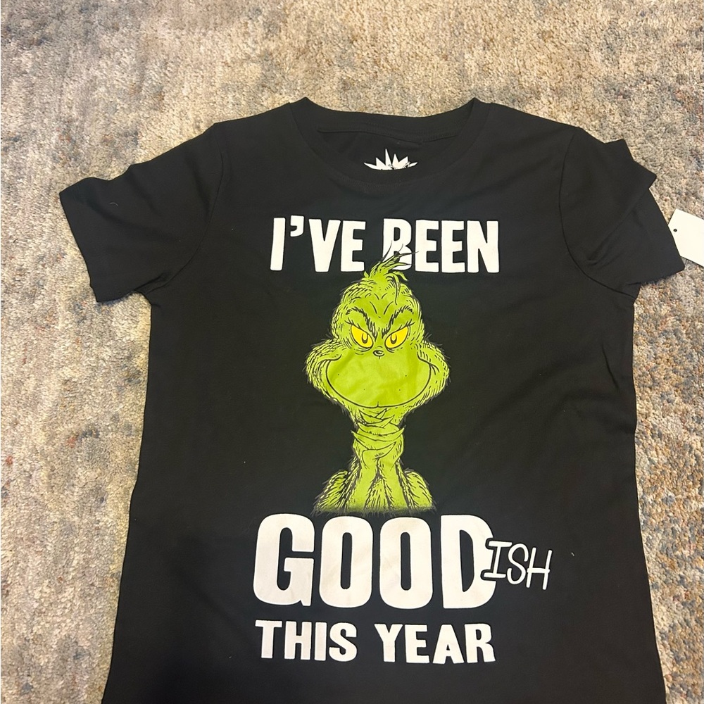 NWT- Unisex Black Grinch Kids Short Sleeve Tee. Size Large